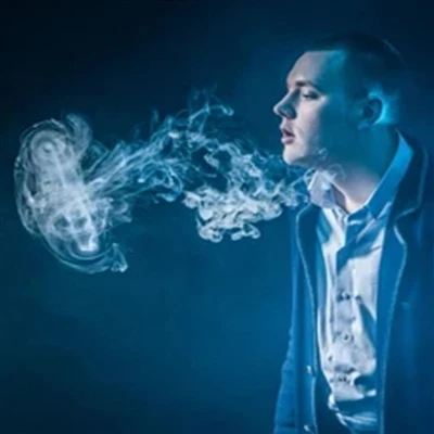 Škotijos vyriausybė paskelbė uždraudusi vienkartines elektronines cigaretes i...