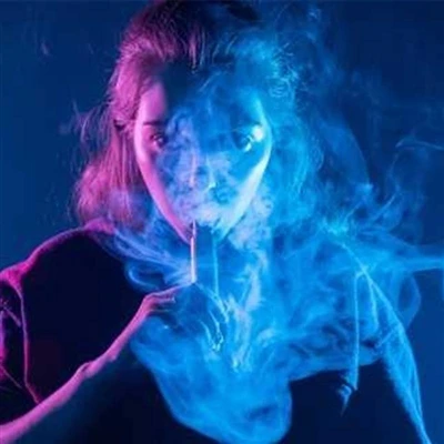 Kas yra elektroninių cigarečių dūmai?
