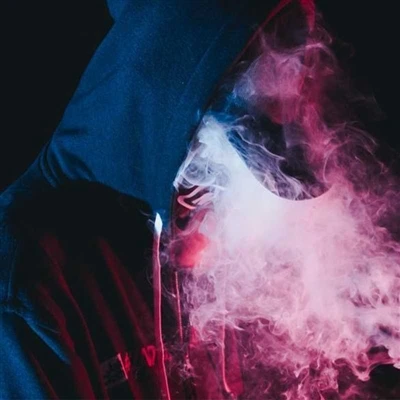 Ar pigios vienkartinės elektroninės cigaretės yra saugios?